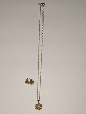 Delicate Gold Flower Pendant Necklace with Matching Earrings